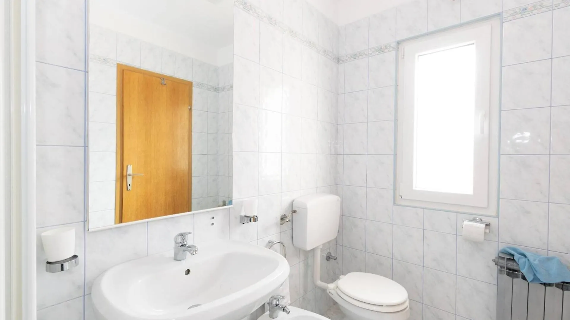 Family House With 2 Apartments - Irma Medulin 0*,  Chorwacja