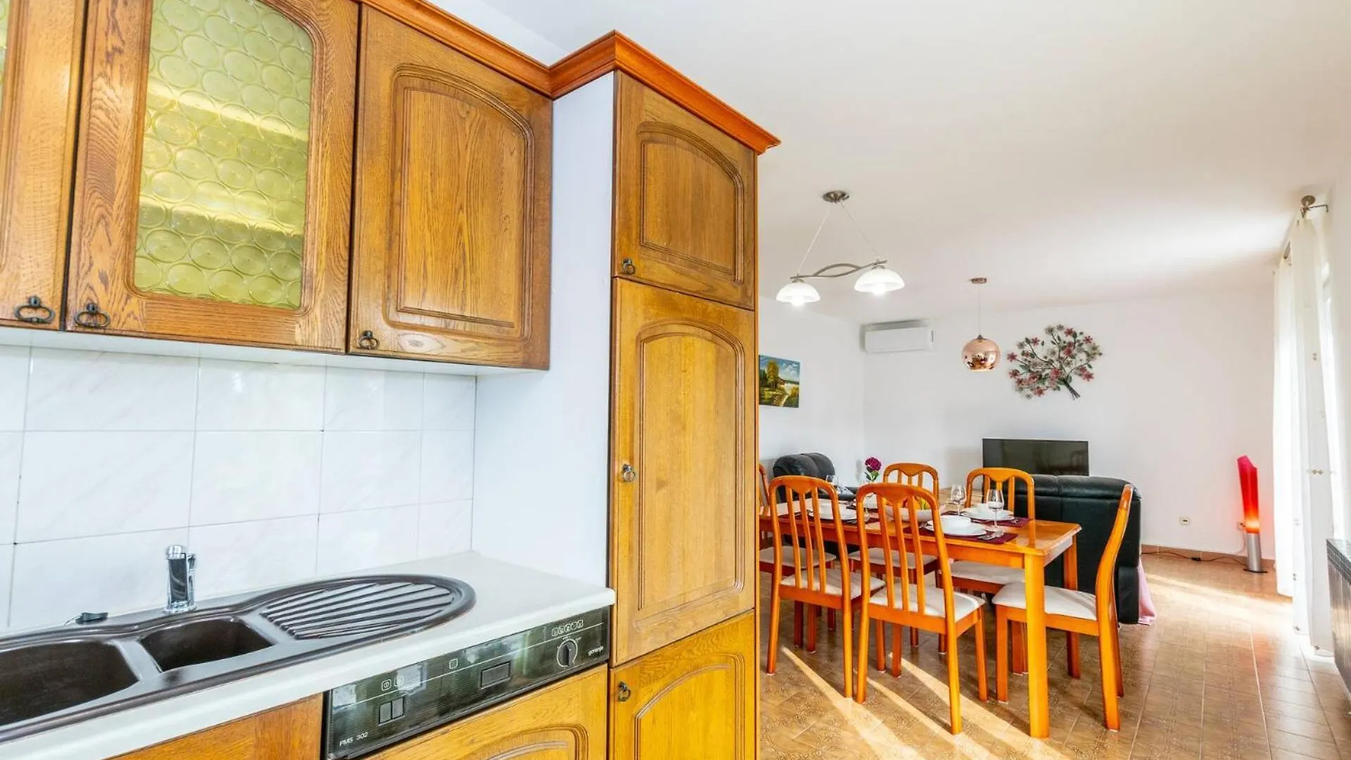 Family House With 2 Apartments - Irma Medulin 0*,  Chorwacja
