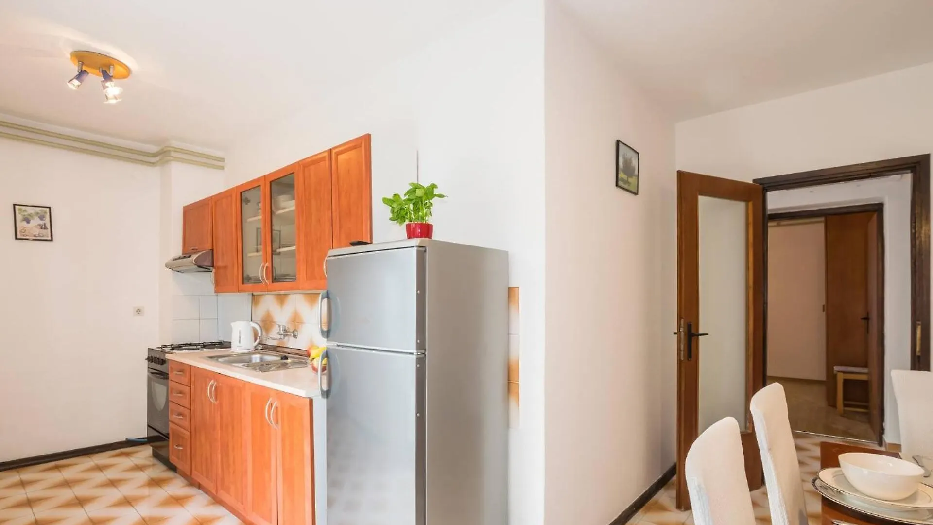 Family House With 2 Apartments - Irma Medulin