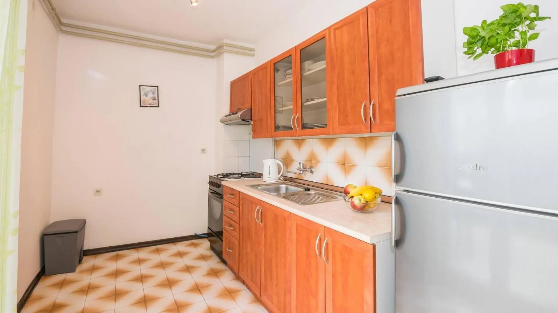 Family House With 2 Apartments - Irma Medulin Pensjonat