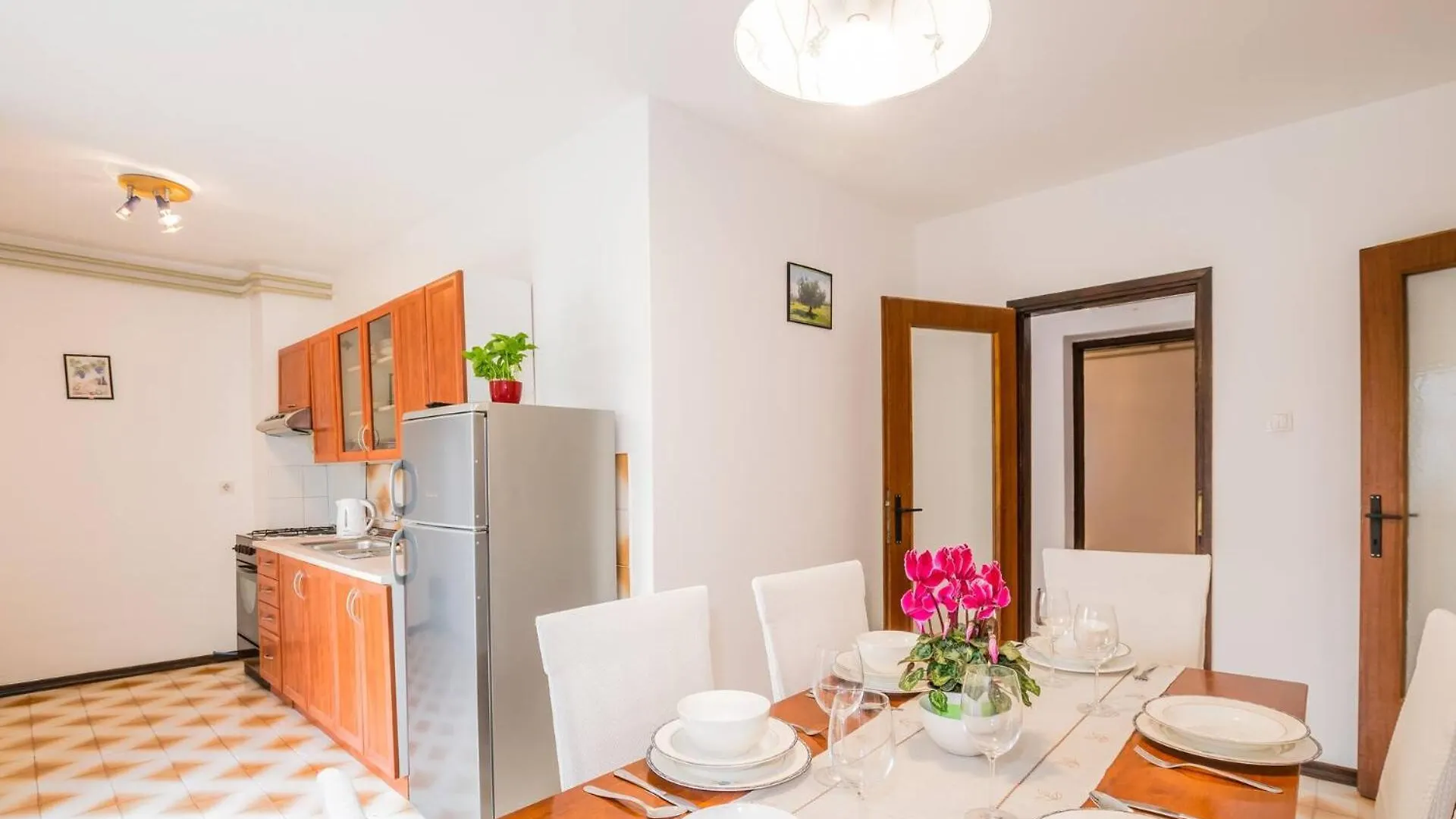 Family House With 2 Apartments - Irma Medulin 0*,  Chorwacja